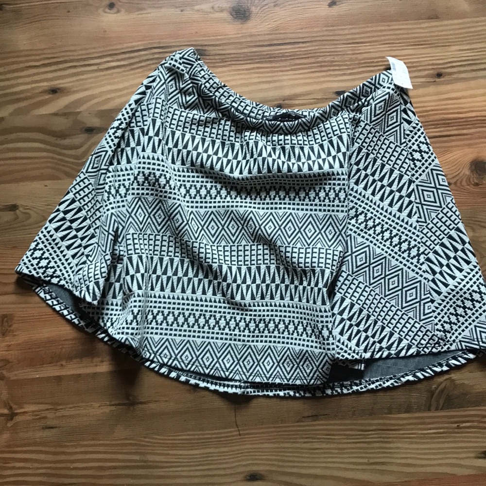 Aztec Skirt NWT